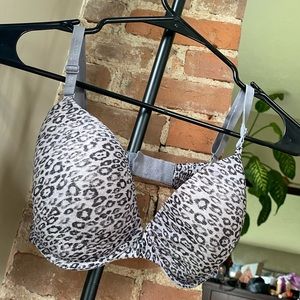34DD The Nakeds Lined Demi by Victoria’s Secret